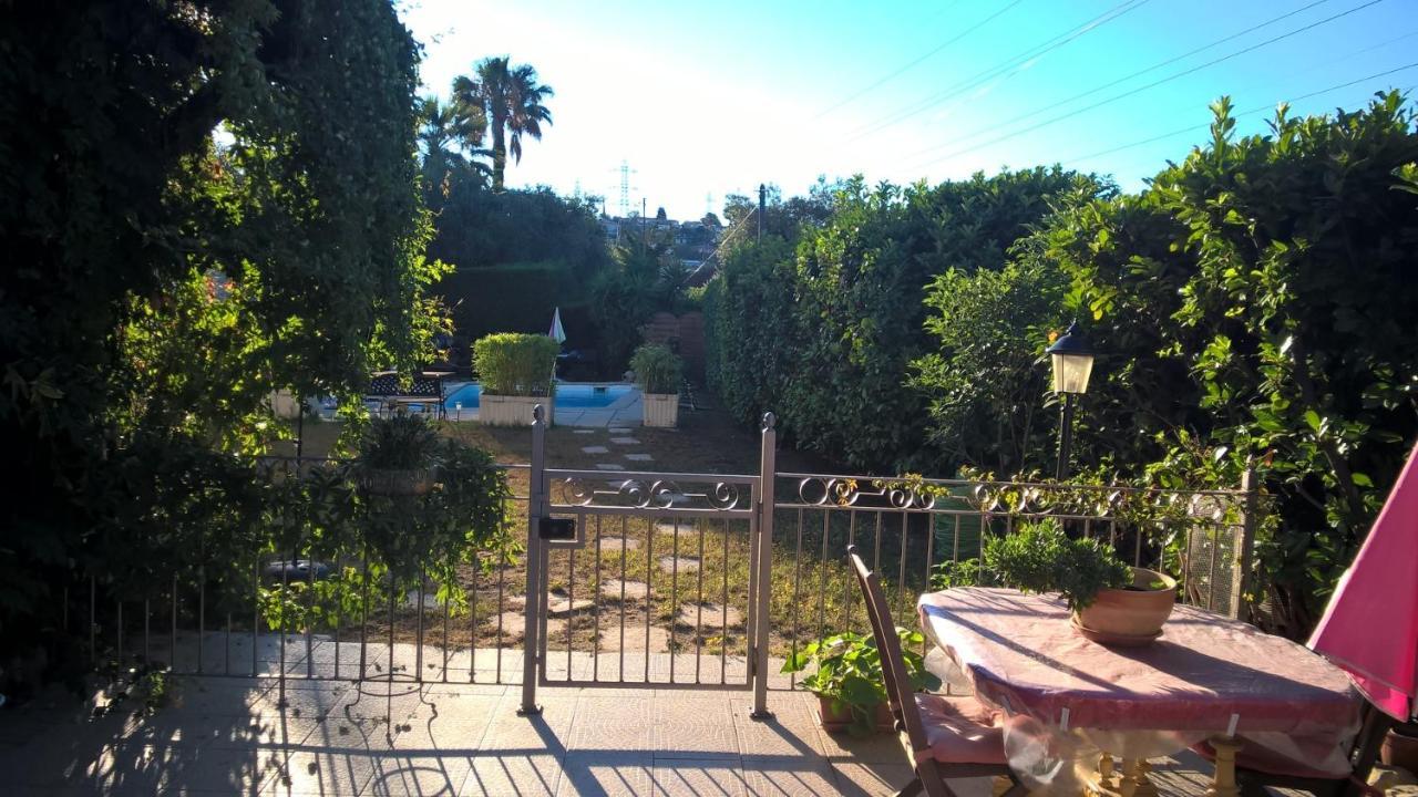 Parfums D'Azur Bed and Breakfast Λε Κανέ Εξωτερικό φωτογραφία